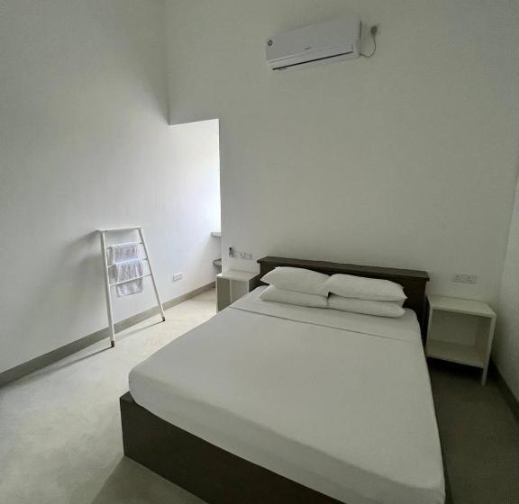 스탠다드 룸, Waters Edge