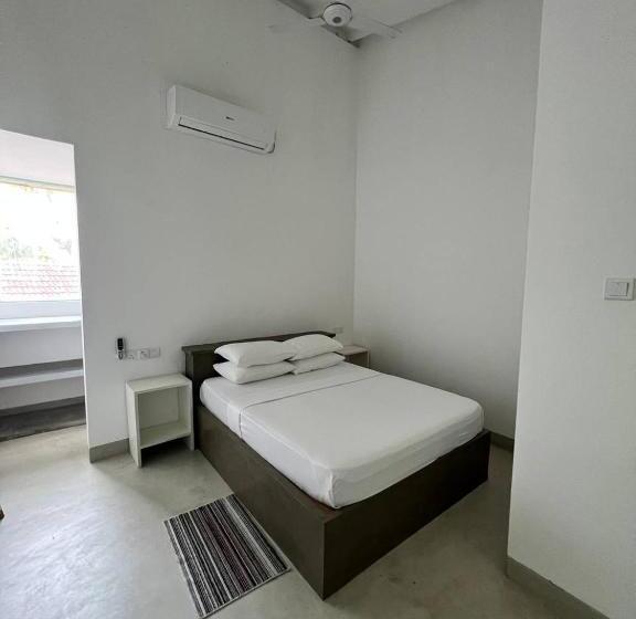 스탠다드 룸, Waters Edge