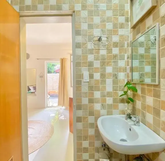 Standard Kolmen Hengen Huone, Everrich Boutique Resort Boracay