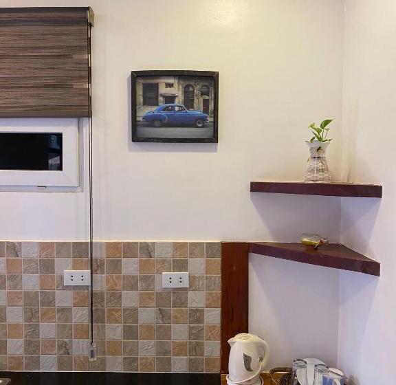 اتاق استاندارد سه نفره, Everrich Boutique Resort Boracay