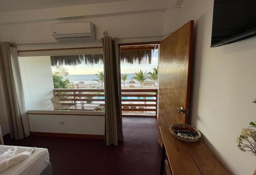 اتاق لوکس با بالکن و چشمانداز دریا, Costa Nueva