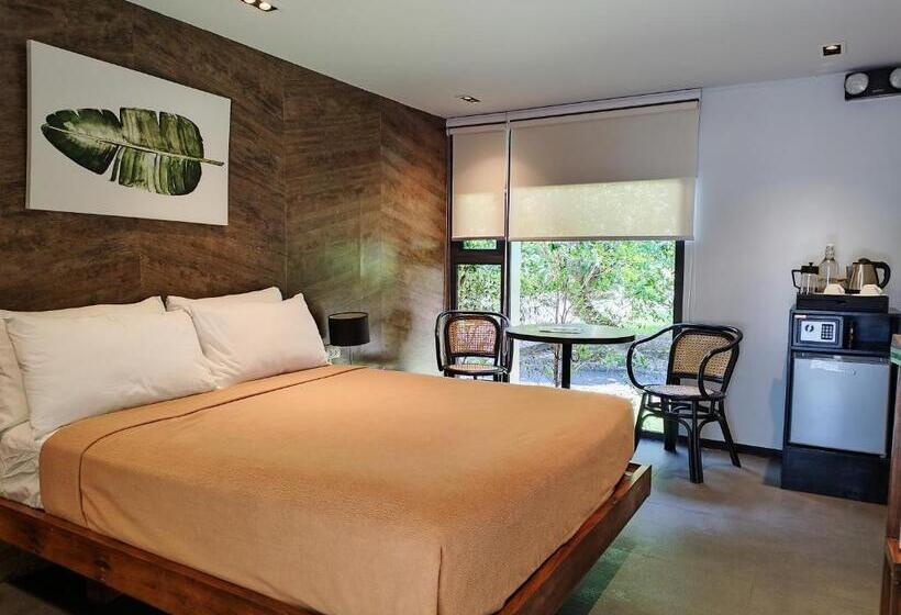 חדר סטנדרט עם מיטת קווין, Cala Laiya