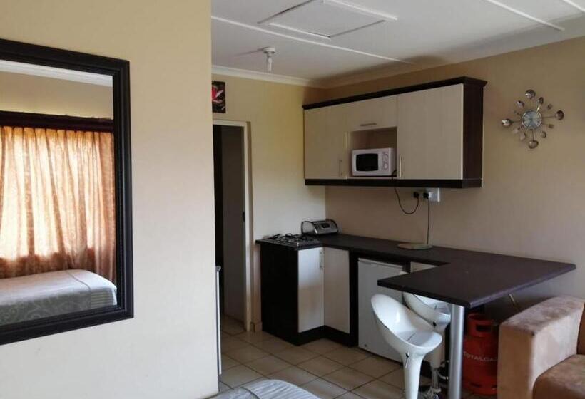 חדר משפחתי חדר אמבטיה משותף, Ezweni Lodge