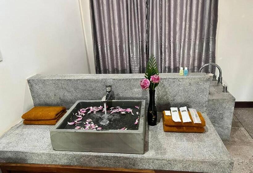 带大床的标准间, Lucky Private Boutique Pool Villa