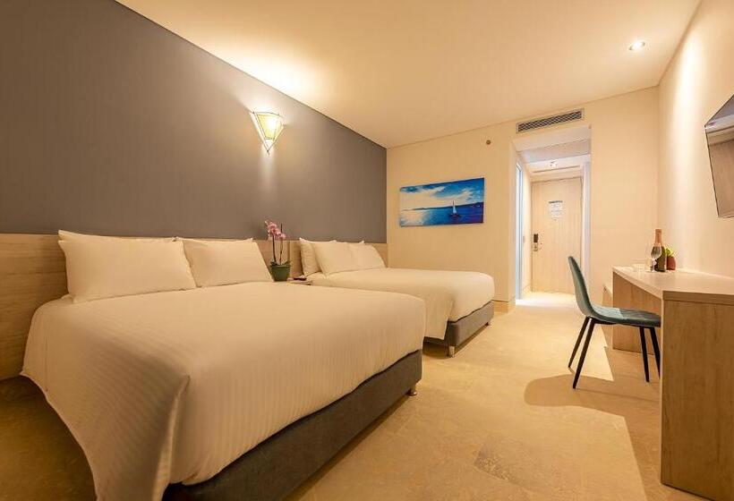 غرفه قياسيه سريرين مزدوجين, Rilux Cartagena