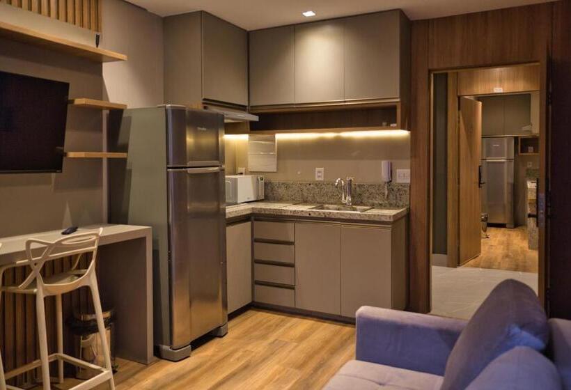 디럭스 스튜디오, Life Residence