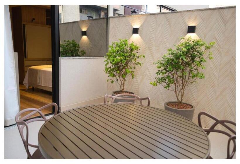 디럭스 스튜디오, Life Residence