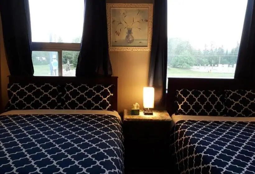 Deluxe-perhehuone, Nipigon Travelers Motel