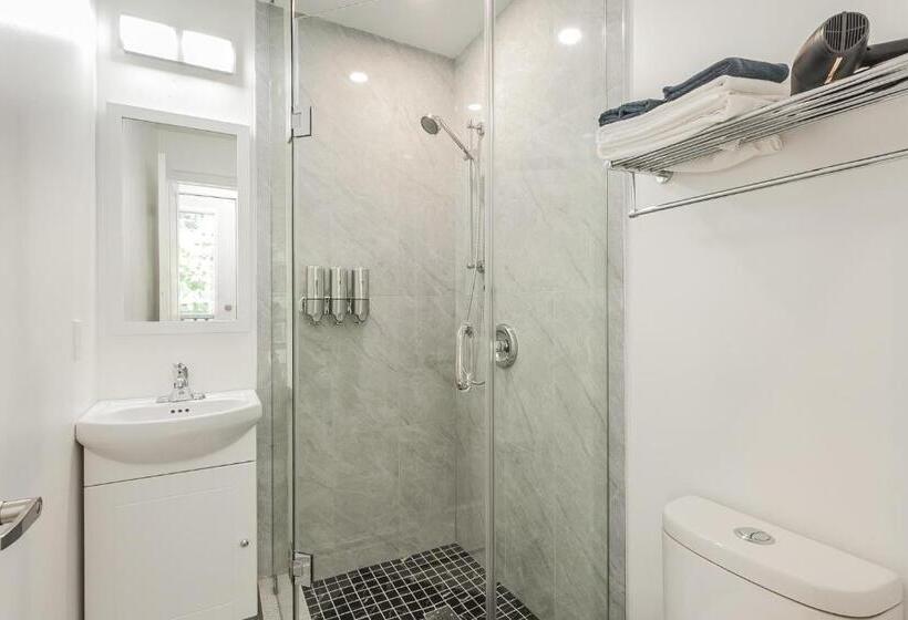 발코니 디럭스 룸, Red Maple Guest House