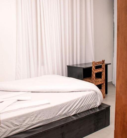 اتاق استاندارد یک تخته با بالکن, Senita Bed & Breakfast