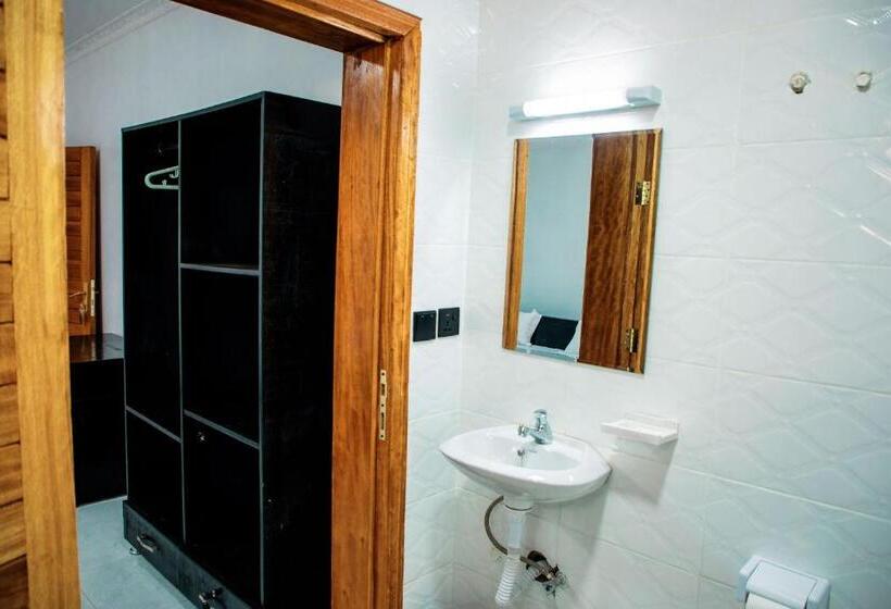 اتاق استاندارد با بالکن, Senita Bed & Breakfast