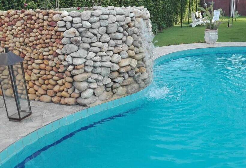 스탠다드 트리플 룸, Pousada Alegria