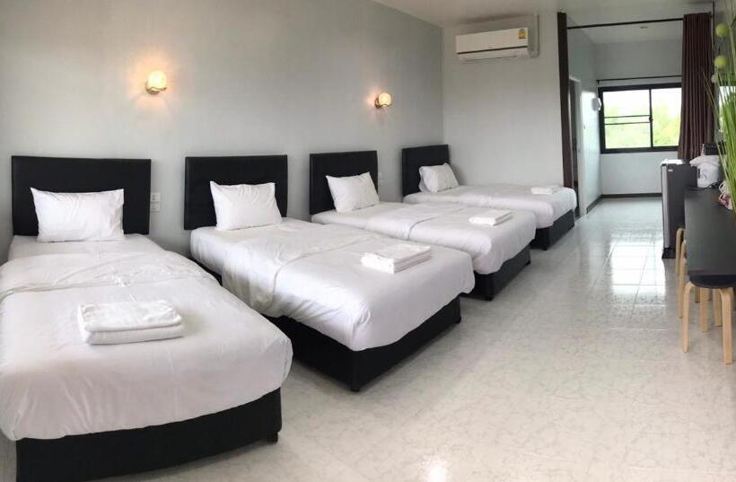 חדר משפחתי, Ma Der Bua