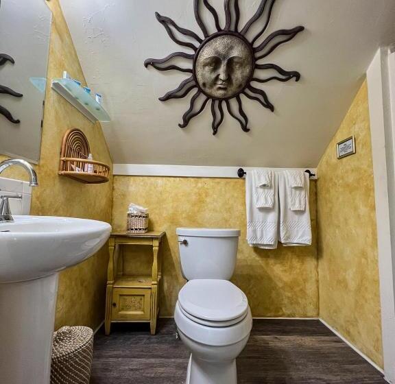 غرفة ديلوكس سرير كينج, Vinoy House