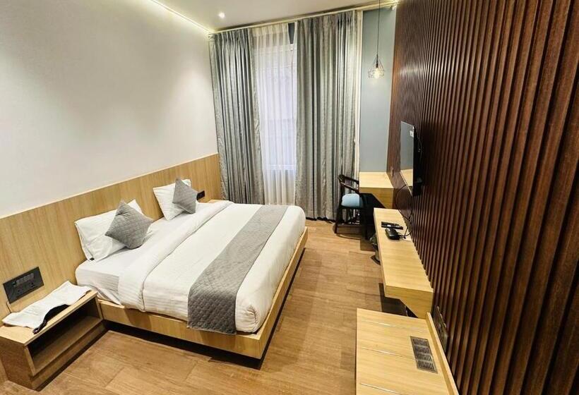 スイート, Wells Inn