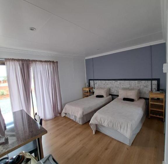 スタンダードルーム, Ndlovu Guesthouse Northam