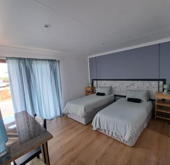 スタンダードルーム, Ndlovu Guesthouse Northam