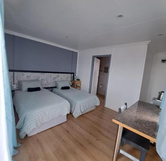 スタンダードルーム, Ndlovu Guesthouse Northam