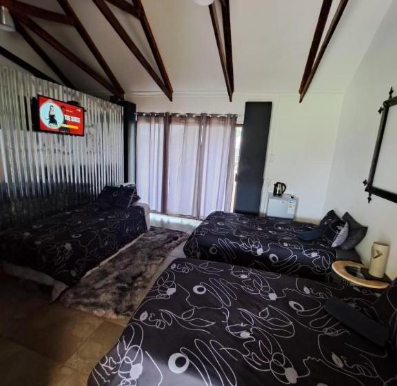디럭스 룸, Ndlovu Guesthouse Northam