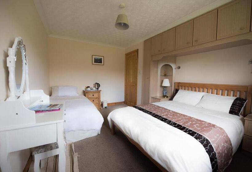 اتاق خانوادگی, Oronsay