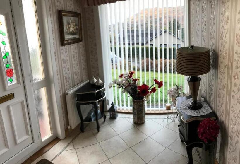 اتاق خانوادگی, Oronsay