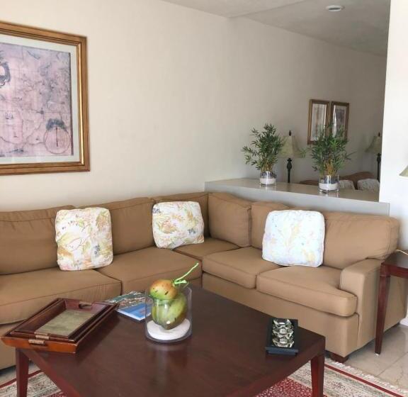 شقة غرفة نوم واحدة مزودة بشُرفة, Porto Bello Grand Marina