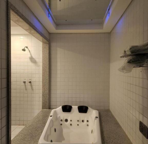 غرفة قياسية, Status Motel Pe15