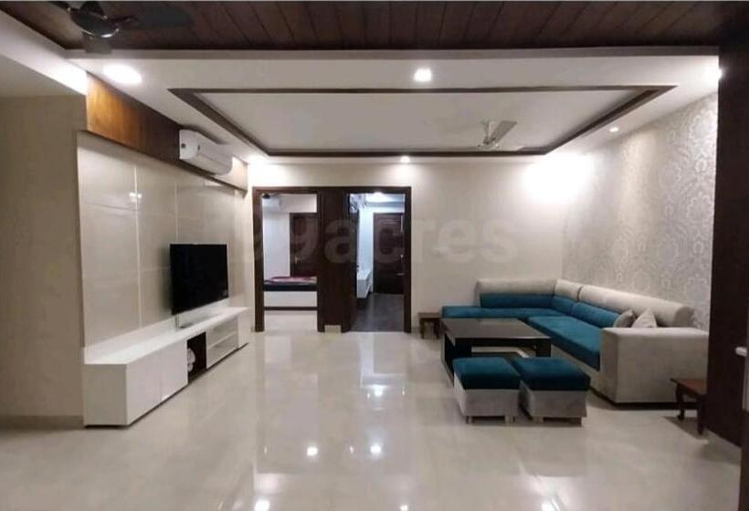 غرفة قياسية, City Beautiful Room