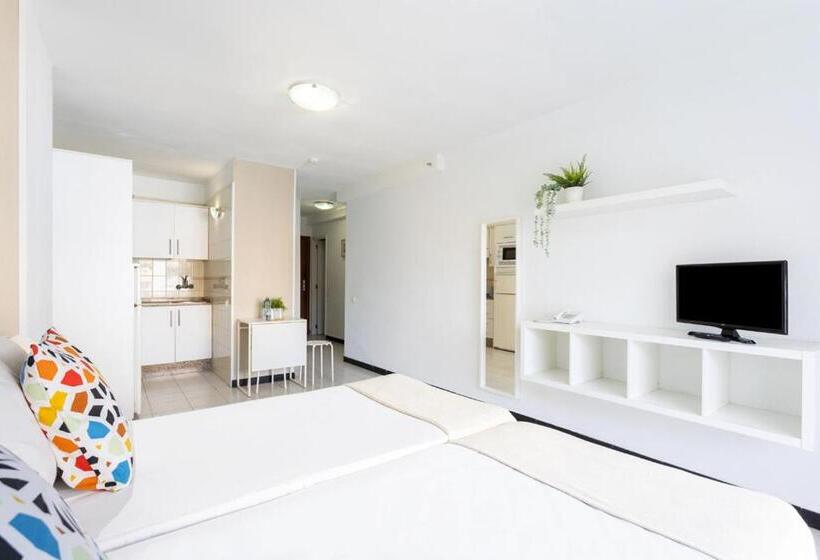 标准工作室, Comodoro Ravel