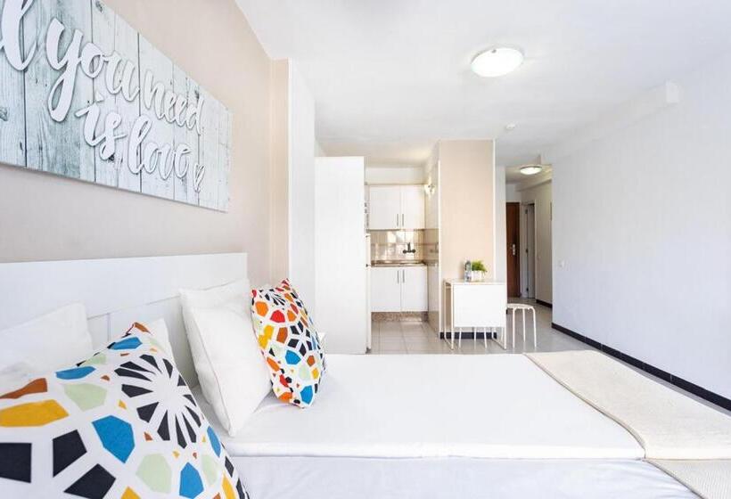 标准工作室, Comodoro Ravel