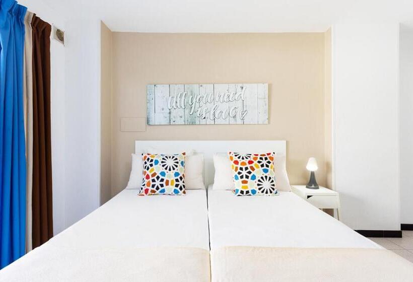 标准工作室, Comodoro Ravel