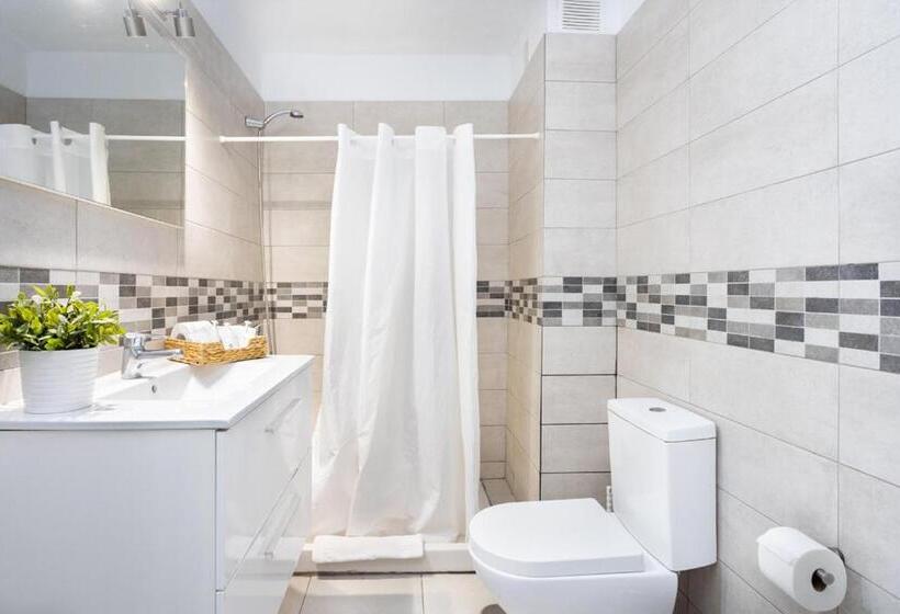 带1个卧室的公寓, Comodoro Ravel