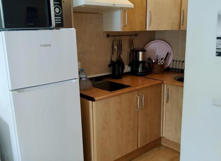 标准工作室, Comodoro Ravel