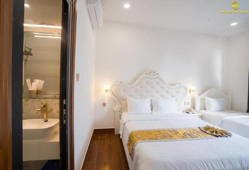 اتاق استاندارد سه نفره, Hoàng Gia Hotel Tuy Hoà
