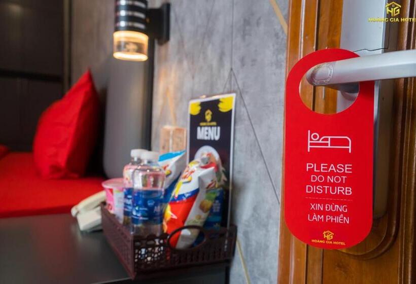 اتاق لوکس, Hoàng Gia Hotel Tuy Hoà