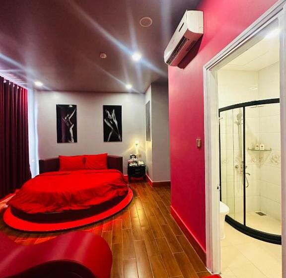 اتاق لوکس, Hoàng Gia Hotel Tuy Hoà