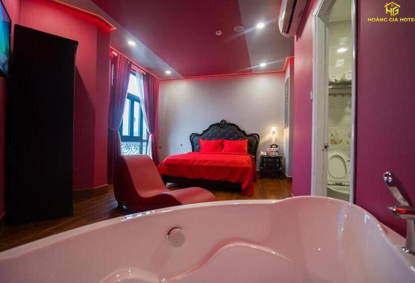 اتاق لوکس, Hoàng Gia Hotel Tuy Hoà