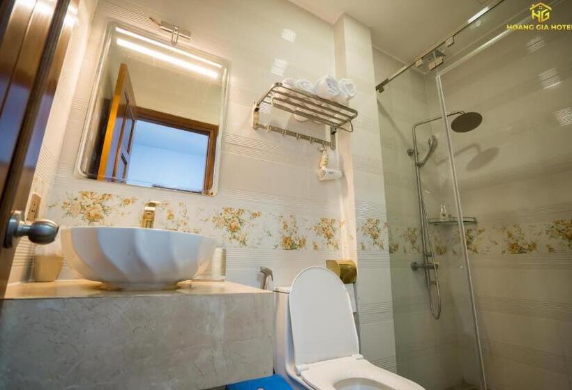 اتاق سوپریور با تخت بزرگ, Hoàng Gia Hotel Tuy Hoà