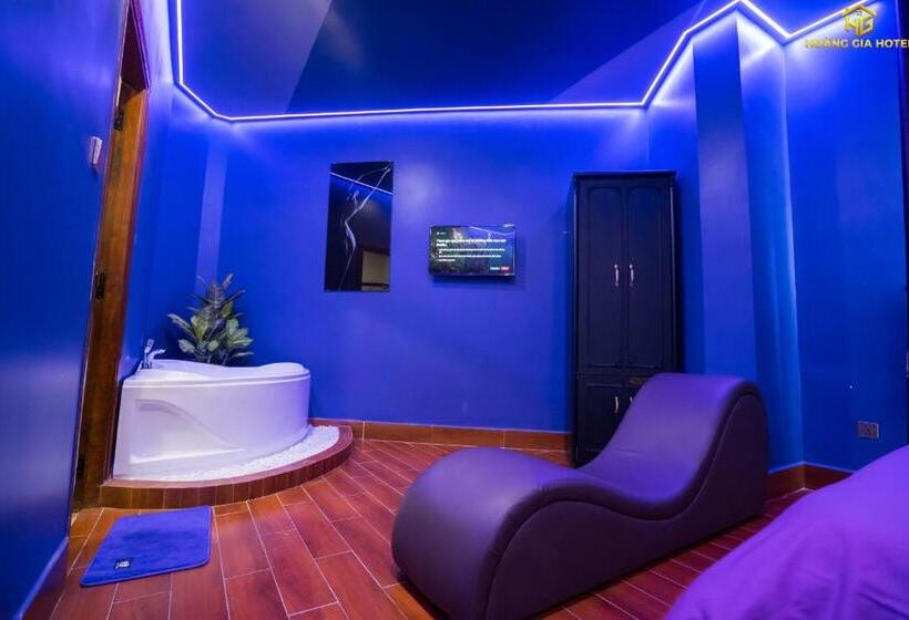 اتاق لوکس, Hoàng Gia Hotel Tuy Hoà