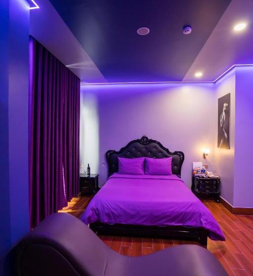 اتاق لوکس, Hoàng Gia Hotel Tuy Hoà