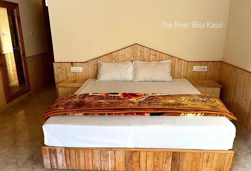 스탠다드 룸 산 전망, Mid Orchard Kasol L River Side  Pure Veg Hotel In Kasol