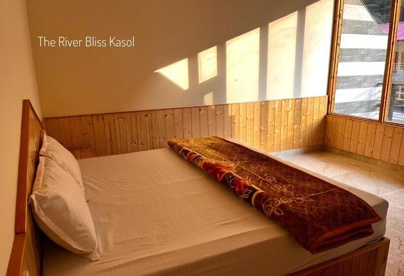 스탠다드 룸 킹사이즈 침대, Mid Orchard Kasol L River Side  Pure Veg Hotel In Kasol