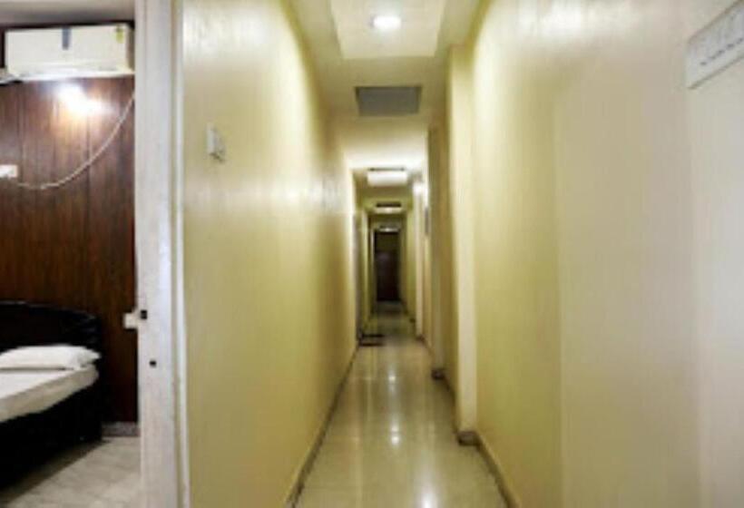 Quarto Deluxe, Sanginee , Maheshwar