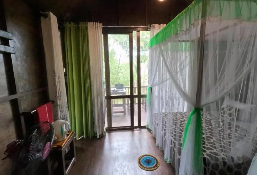 スタンダード４人部屋, Coconut Tree House