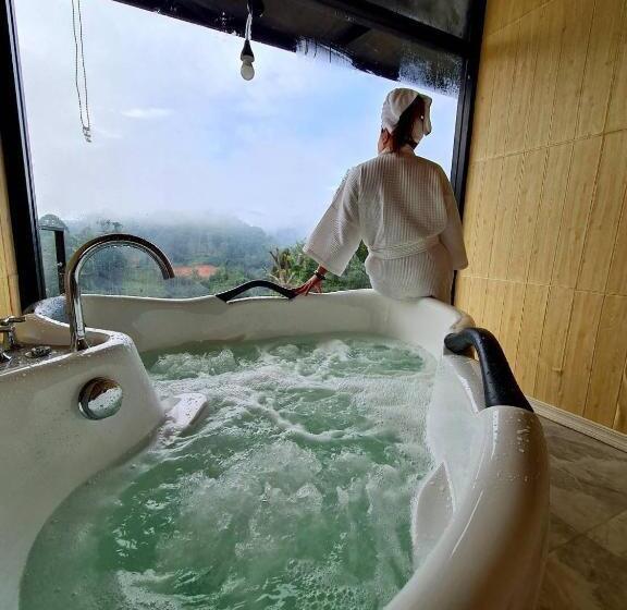 带大床的豪华间, Amaze Muang Khai