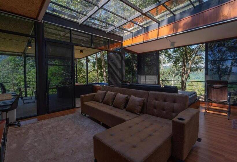 豪华房间, Amaze Muang Khai