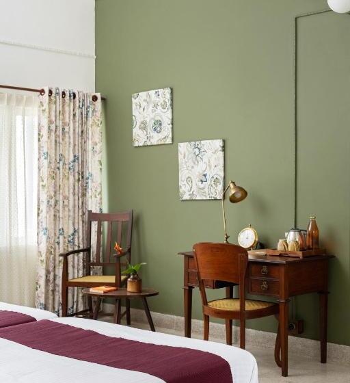 Люкс Повышенной Комфортности, The Sacred Lotus Ayurveda Wellness Retreat