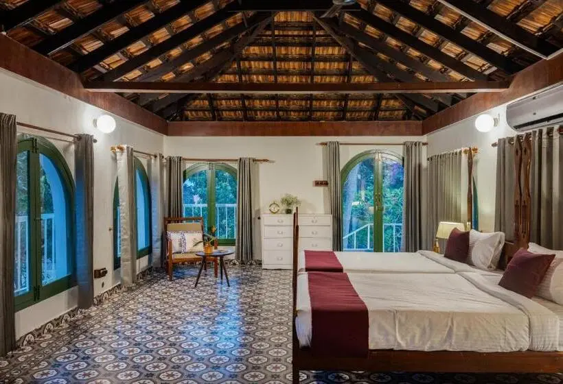 デラックススイート, The Sacred Lotus Ayurveda Wellness Retreat