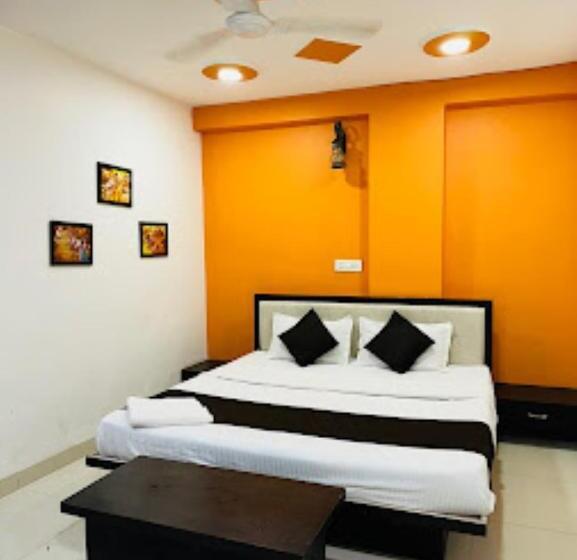 Deluxe Room, Saffron Hotel & Restro,indore