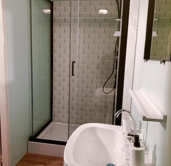 חדר סטנדרט, Domaine De La Moselle Chambres Et Table D Hôtes